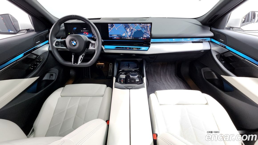 BMW 5-Series 520i M Sport, 2025