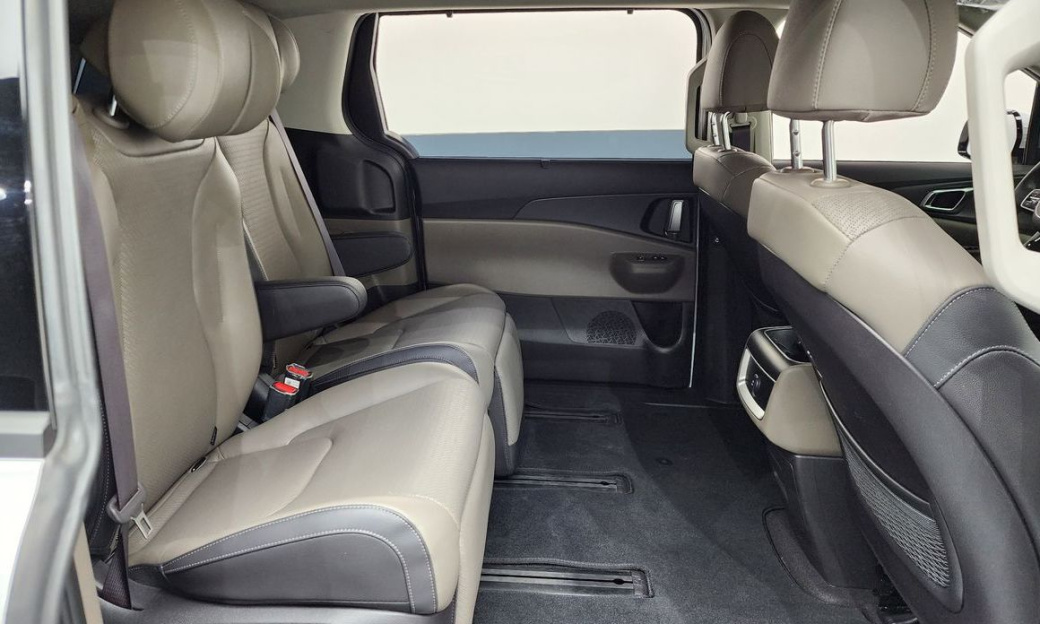 Kia Carnival 7-Seater Noblesse, 2024