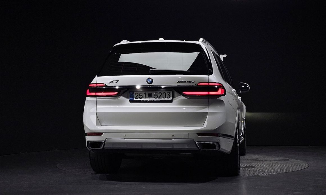 BMW X7 xDrive 40d Design Pure Excellence 7-Seater, 2026