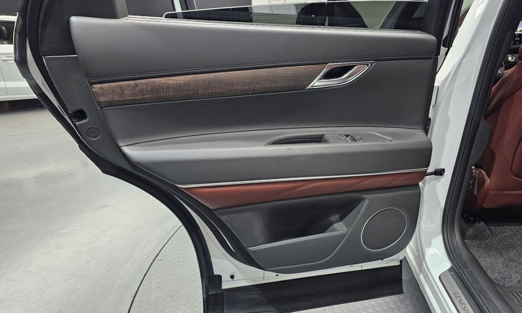 Genesis GV80 2.5T Gasoline 2WD, 2024