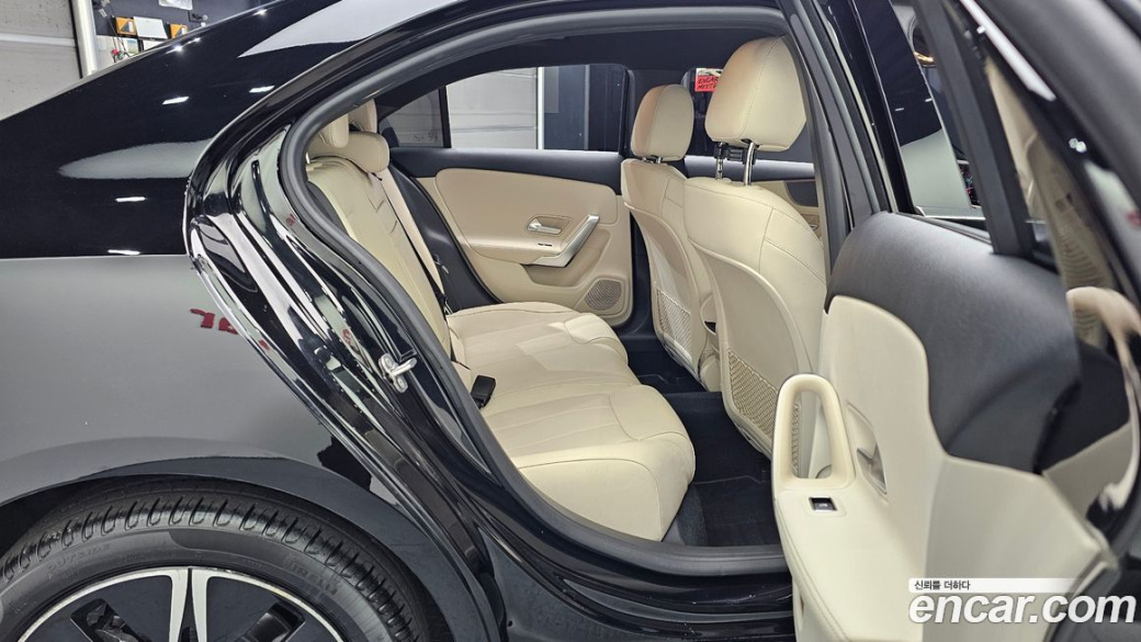 Mercedes-Benz A-Class A220 Sedan, 2025