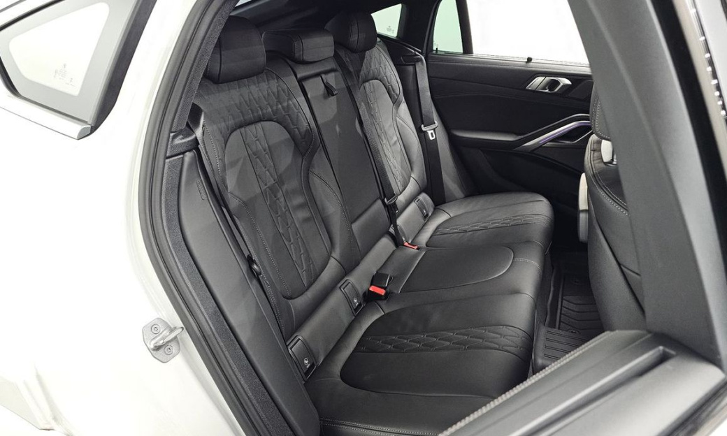 BMW X6 xDrive40i M Sport, 2023