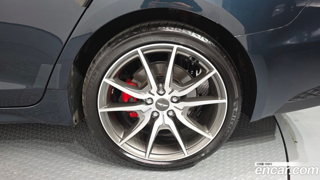 Genesis G70 Gasoline 2.0T 2WD, 2021