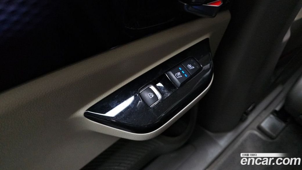 Kia Carnival 9-Seater Signature, 2022