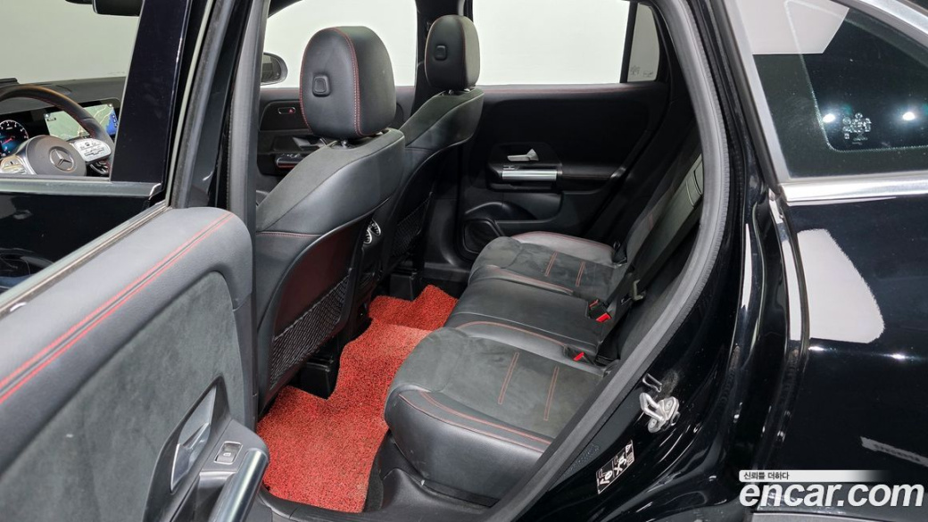 Mercedes-Benz GLA-Class GLA250 4MATIC, 2022
