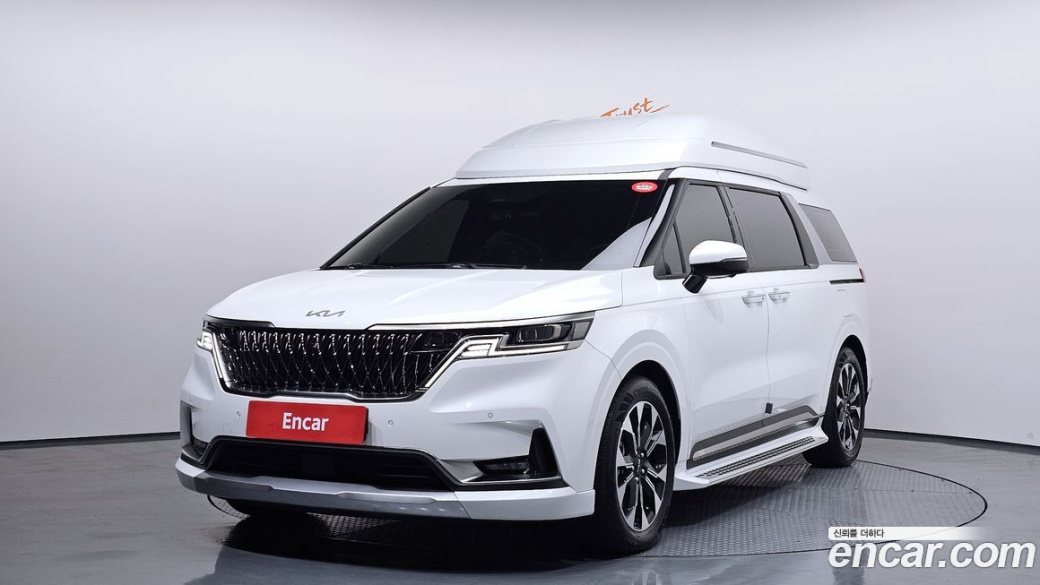 Kia Carnival 7-Seater Hi-Limousine, 2022