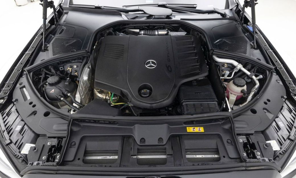 Mercedes-Benz S-Class S500 4MATIC, 2026