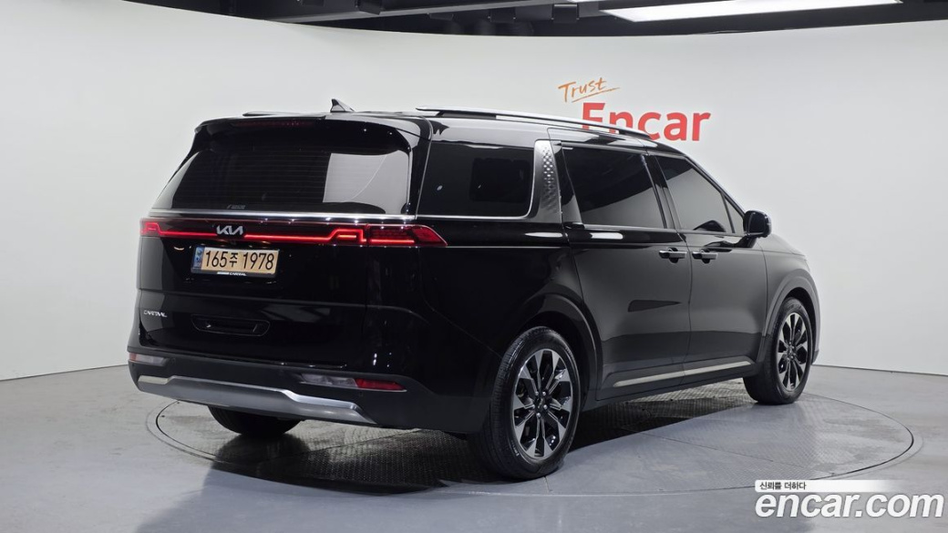 Kia Carnival 9-Seater Noblesse, 2023
