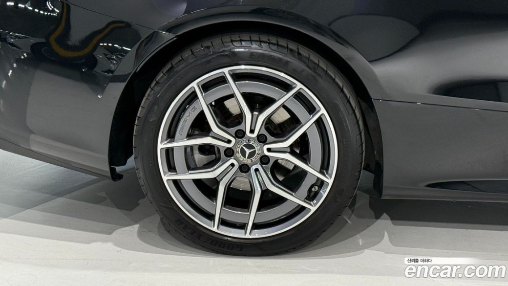 Mercedes-Benz E-Class E300d 4MATIC Coupe, 2023