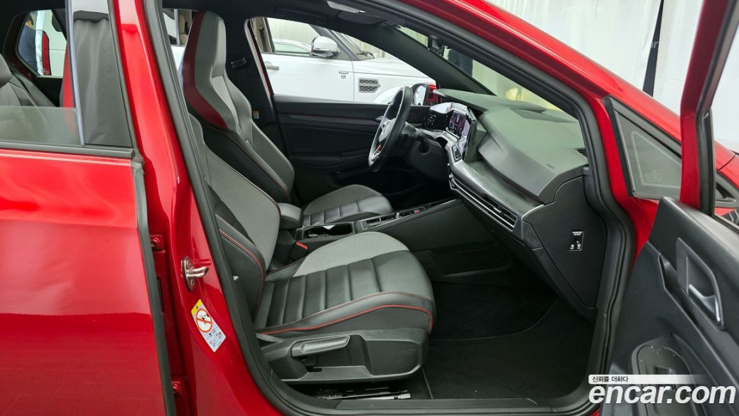 Volkswagen Golf 2.0 GTI, 2022