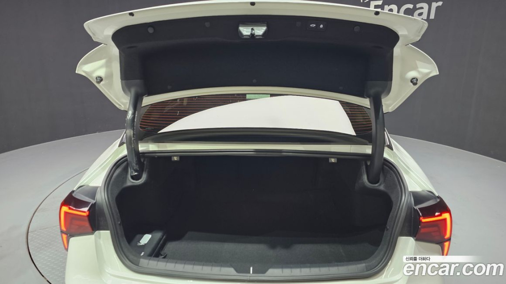 Kia K5 2.0, 2024