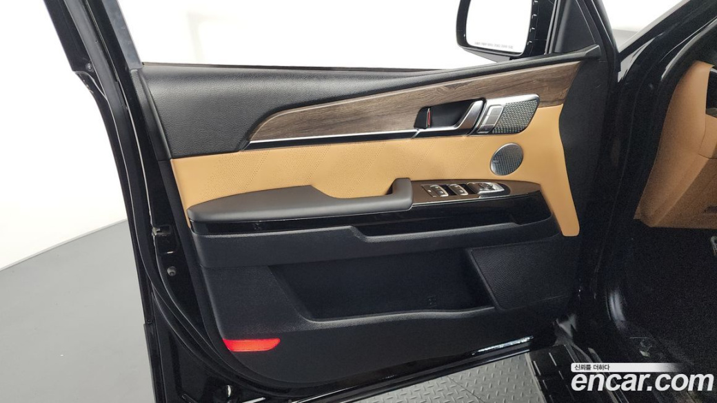 Kia Mohave Diesel 3.0 4WD 7-Seater, 2021