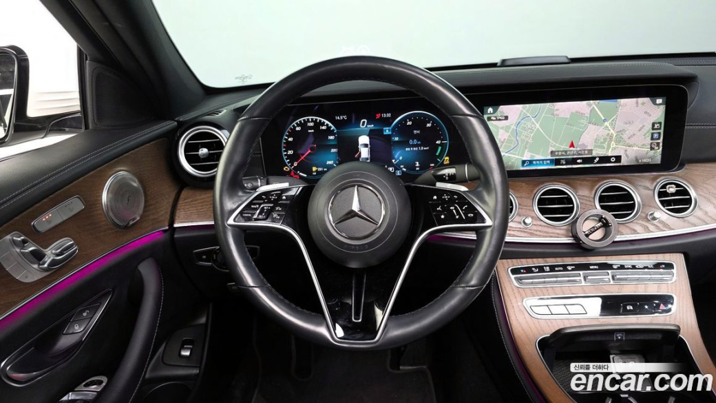 Mercedes-Benz E-Class E220d 4MATIC Exclusive, 2021