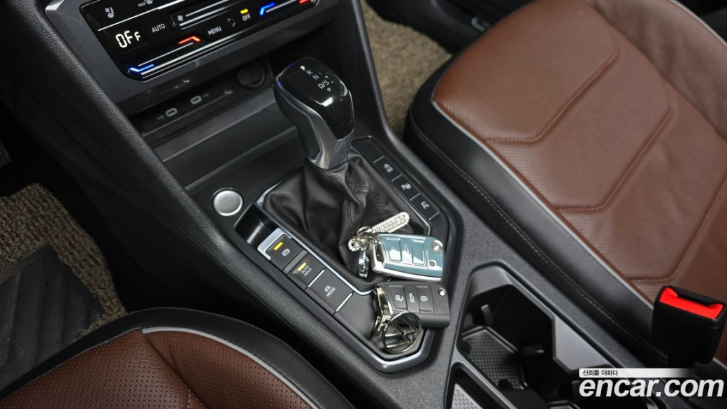 Volkswagen Tiguan 2.0 TSI Prestige, 2023