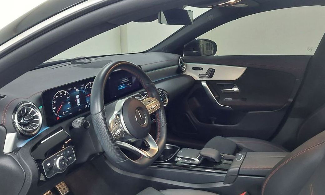 Mercedes-Benz CLA-Class CLA250 4MATIC, 2023