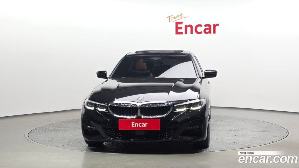 BMW 3-Series 320i M Sport, 2022