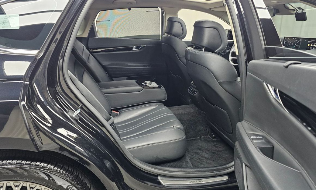 Genesis G80 Gasoline 2.5 Turbo AWD, 2024