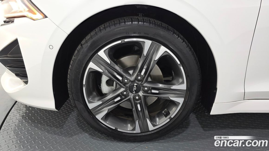 Kia K5 2.0, 2022