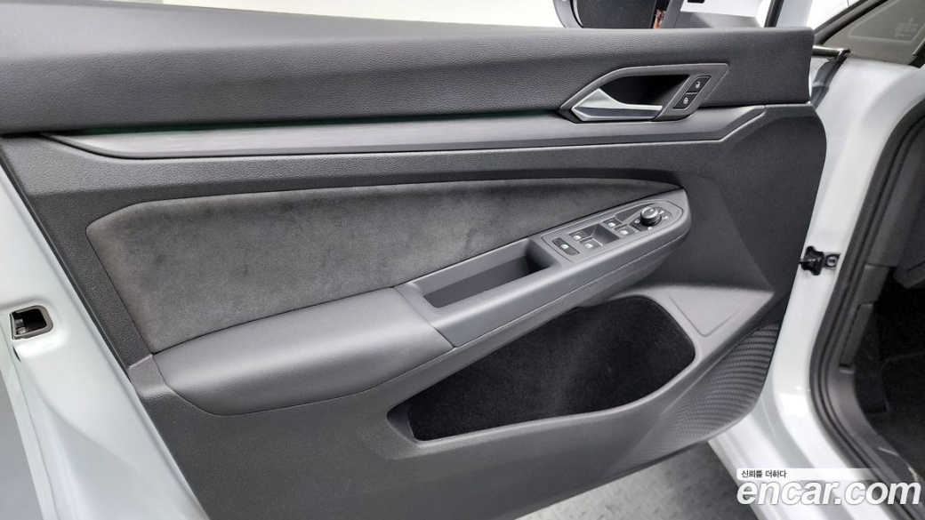 Volkswagen Golf 2.0 TDI Prestige, 2024