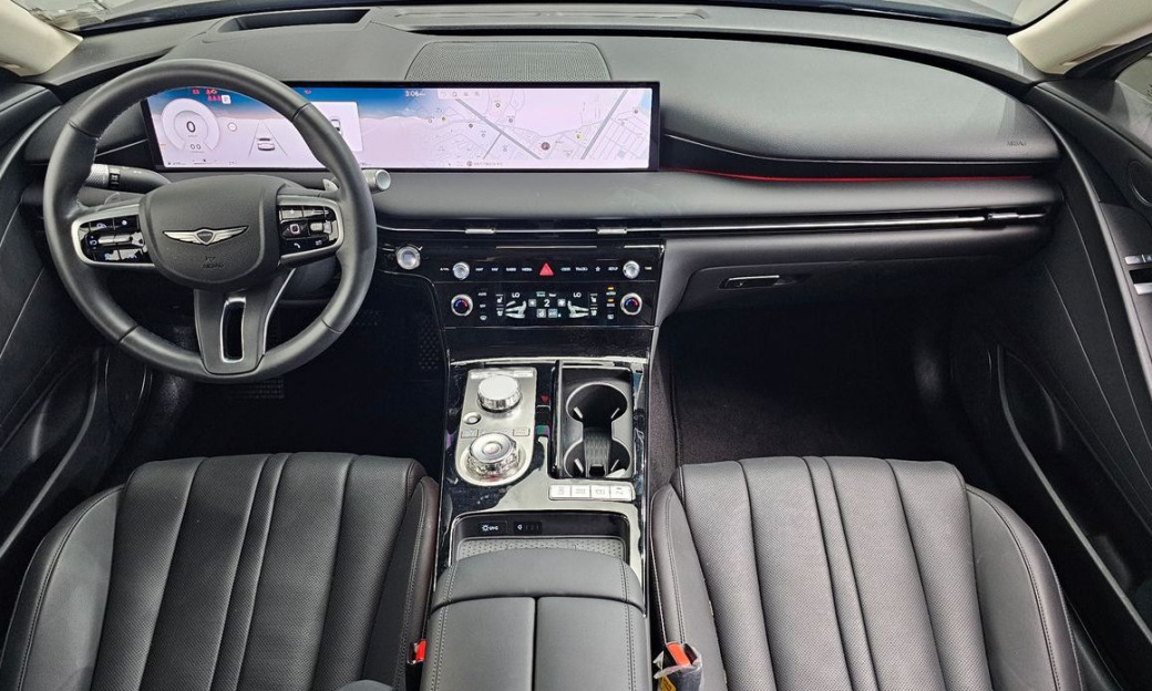 Genesis G80 Gasoline 2.5 Turbo AWD, 2025