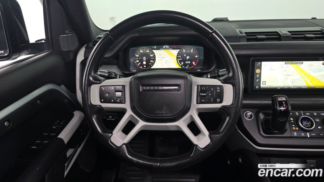 Land Rover Defender 110 D300 HSE, 2022