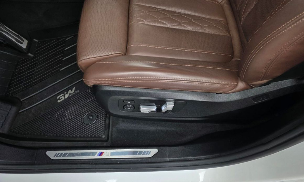 BMW X5 xDrive 30d M Sport, 2022