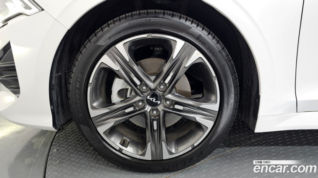 Kia K5 2.0, 2023