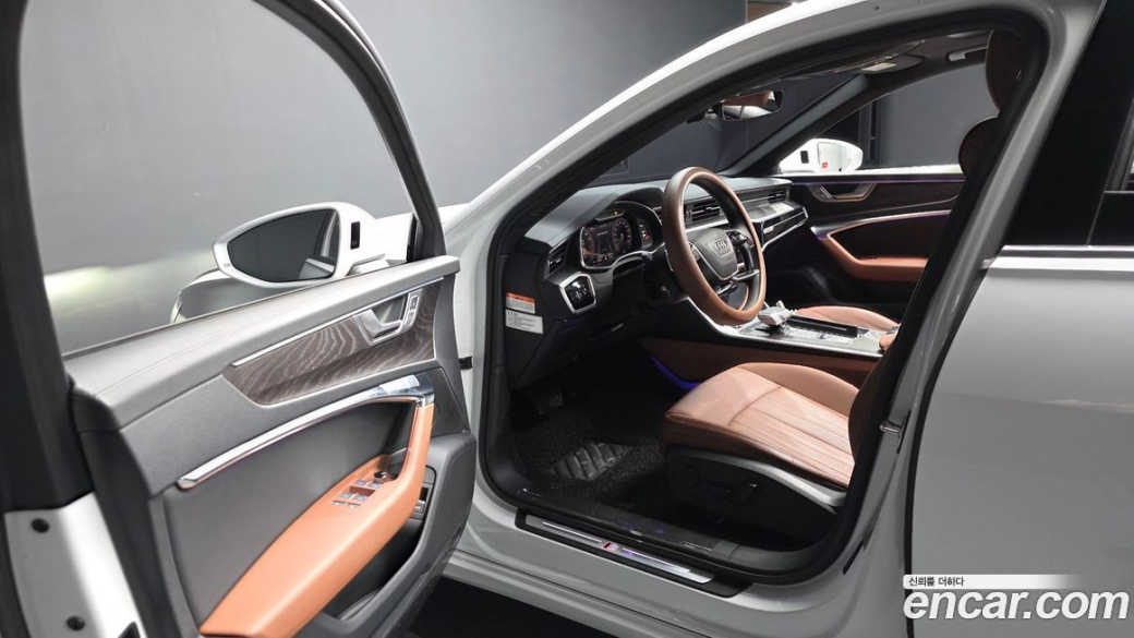 Audi A6 45 TFSI Quattro Premium, 2023