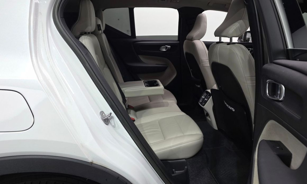 Volvo XC40 B4 Ultimate Bright, 2023