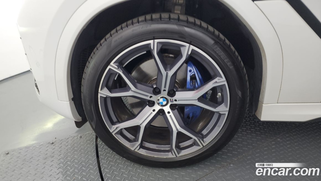 BMW X6 xDrive30d M Sport, 2024