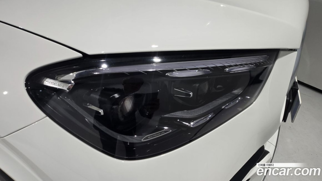 Mercedes-Benz GLE-Class GLE450 4MATIC, 2025
