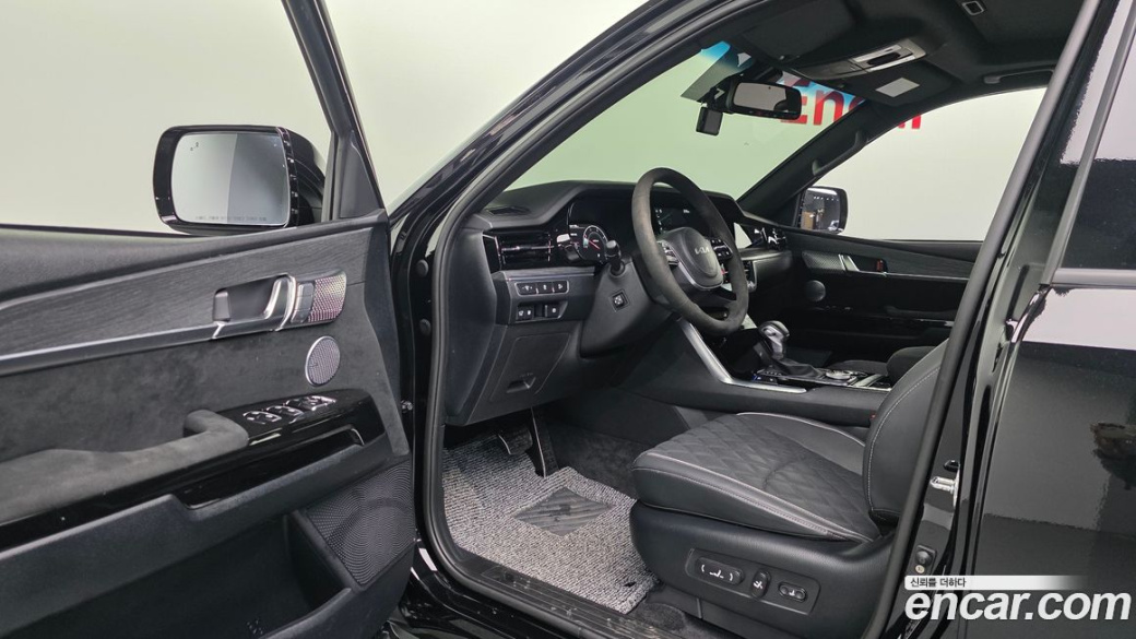 Kia Mohave Diesel 3.0 4WD 5-Seater, 2024