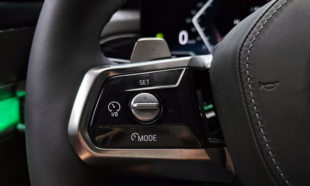 BMW 7-Series 740i xDrive M Sport, 2025