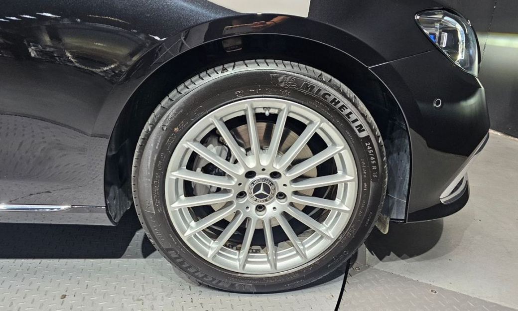 Mercedes-Benz E-Class E250 Exclusive, 2023