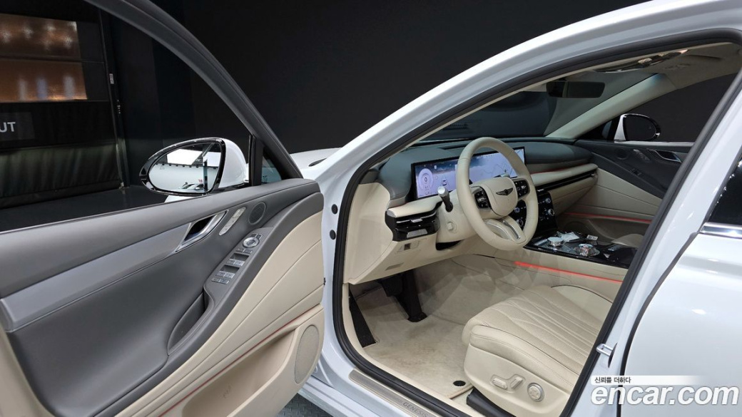 Genesis G80 Gasoline 2.5 Turbo AWD, 2025