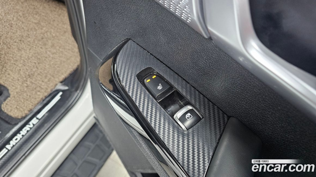 Kia Mohave Diesel 3.0 4WD 7-Seater, 2022