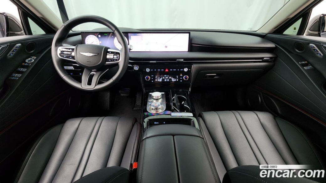 Genesis G80 Gasoline 2.5 Turbo 2WD, 2025