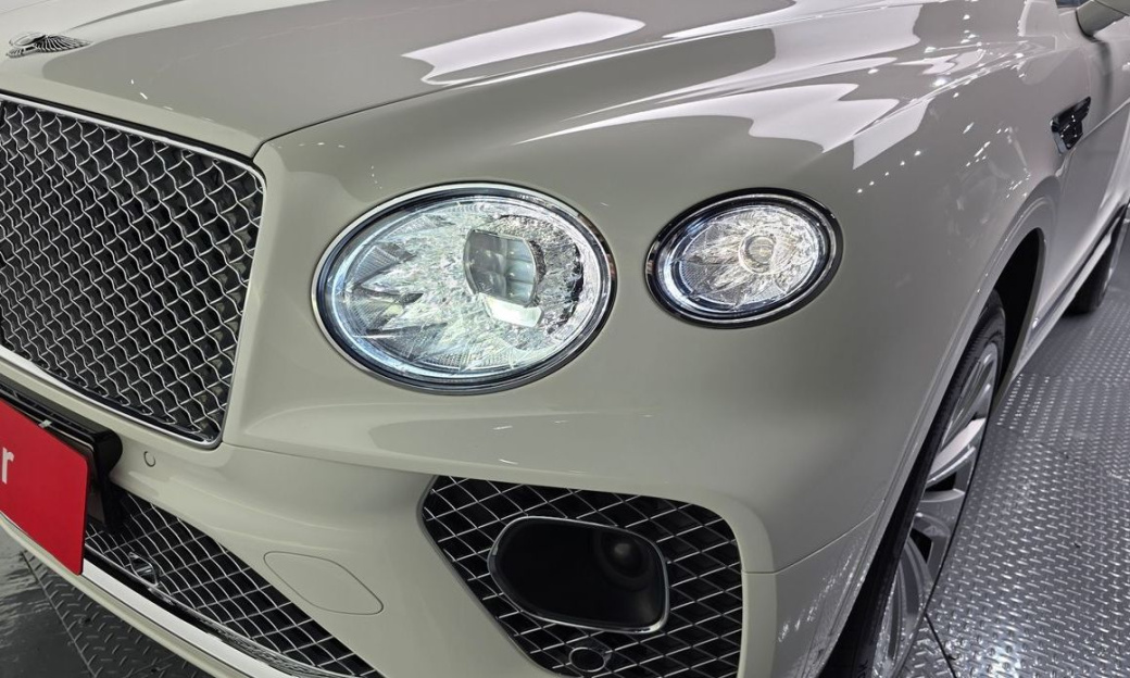 Bentley Bentayga 4.0 V8, 2022