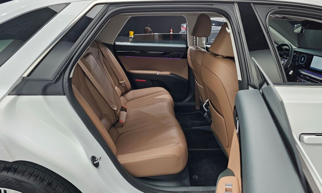 Hyundai Grandeur 2,5 Gasoline 2WD, 2025