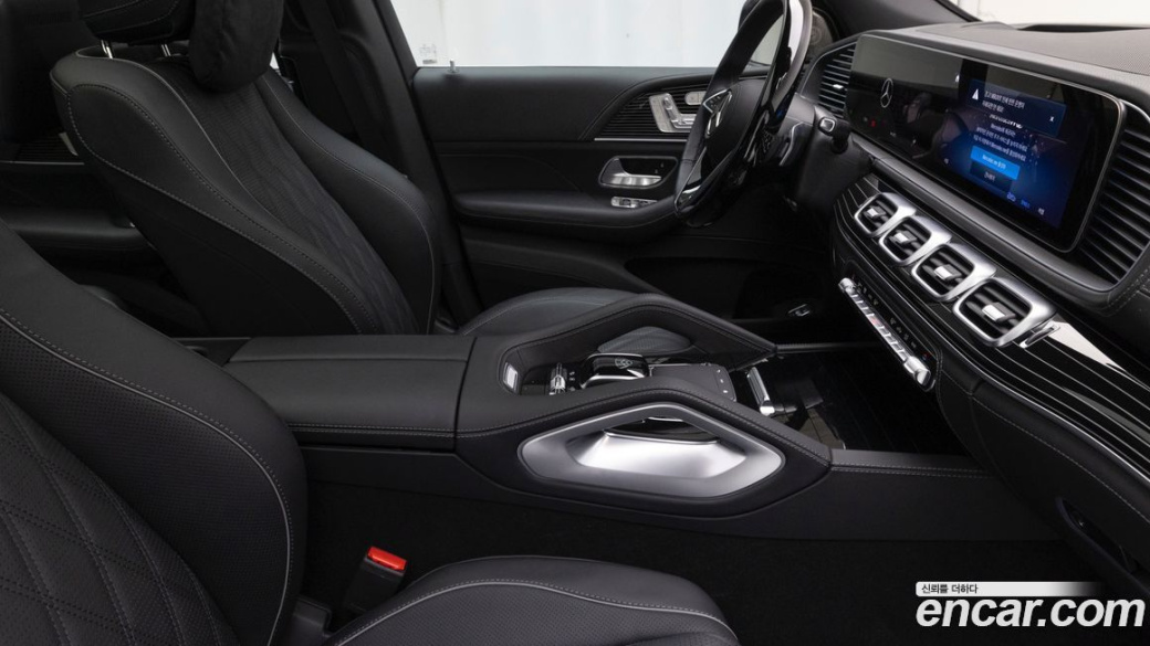 Mercedes-Benz GLS-Class Maybach GLS600 4MATIC, 2025