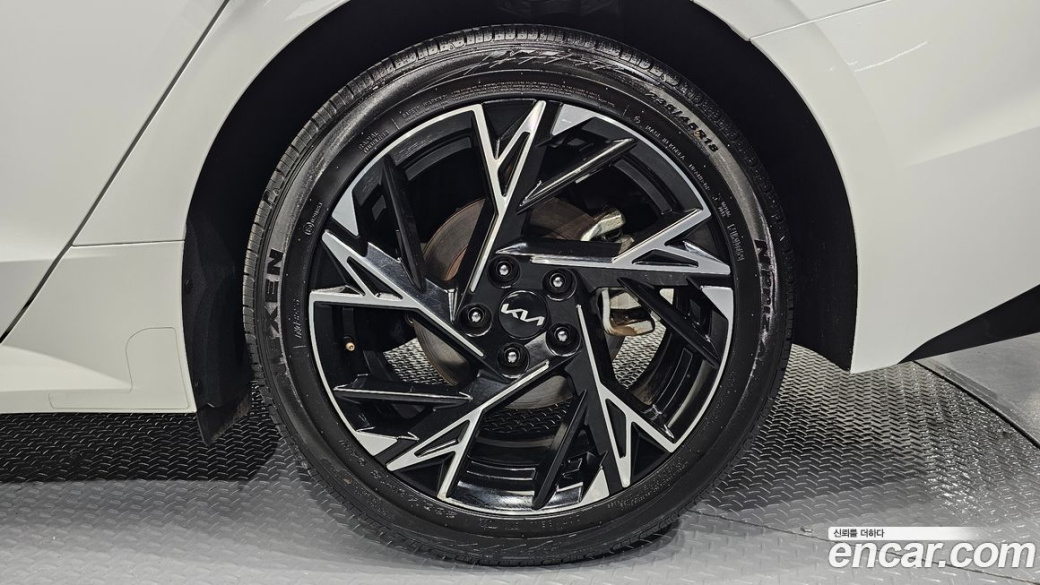 Kia K5 2.0, 2024