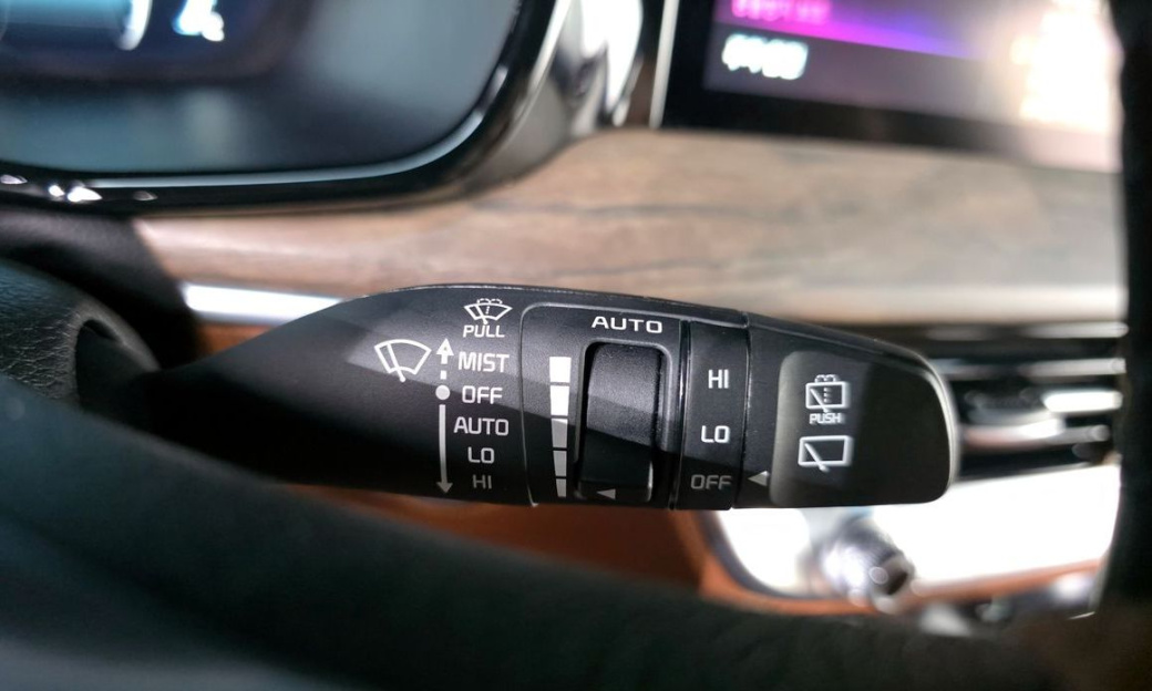 Kia Mohave Diesel 3.0 4WD 6-Seater, 2023