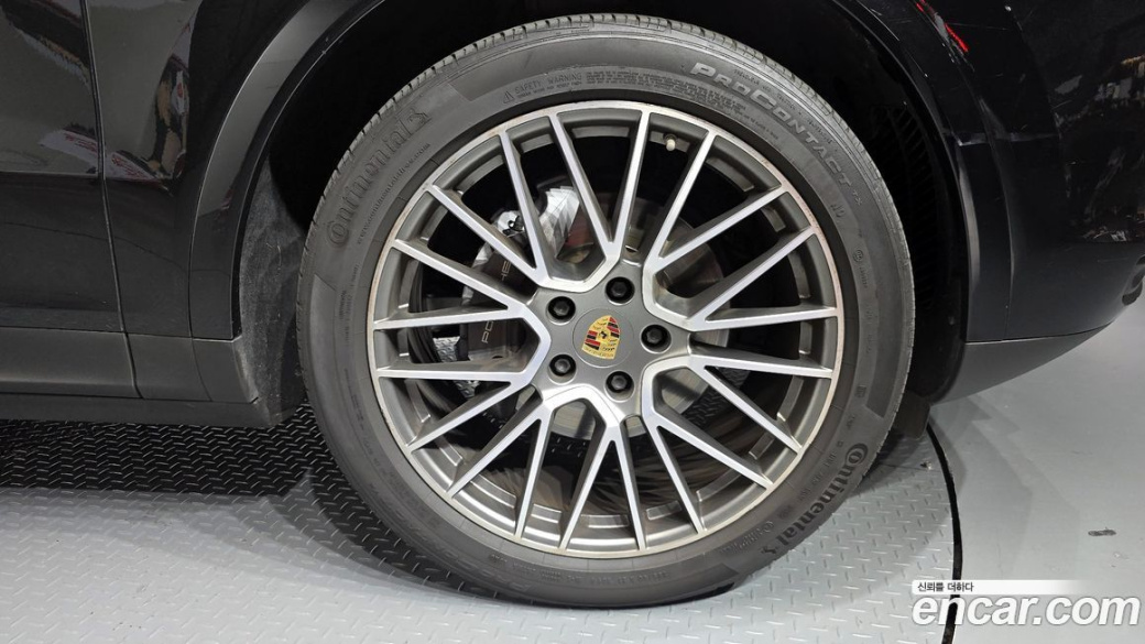 Porsche Cayenne 3.0 COUPE PLATINUM EDITION, 2023