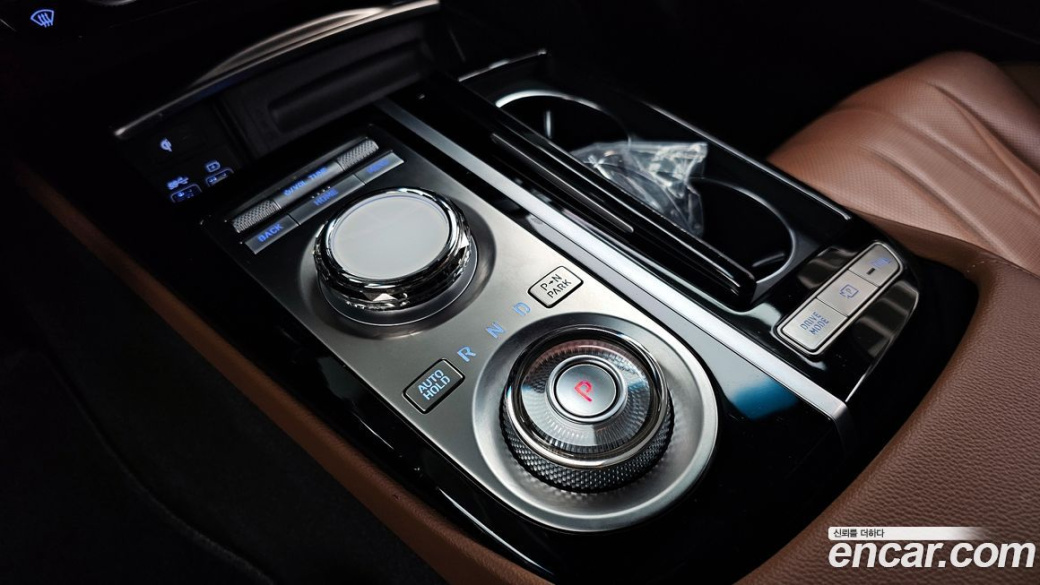 Genesis G80 Gasoline 2.5 Turbo AWD, 2023