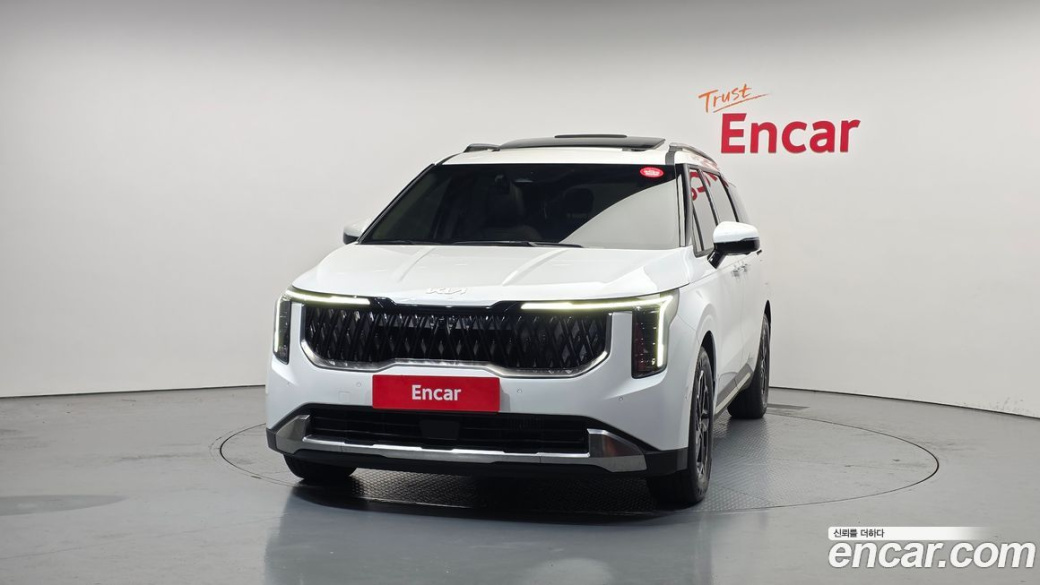 Kia Carnival 9-Seater Signature, 2025