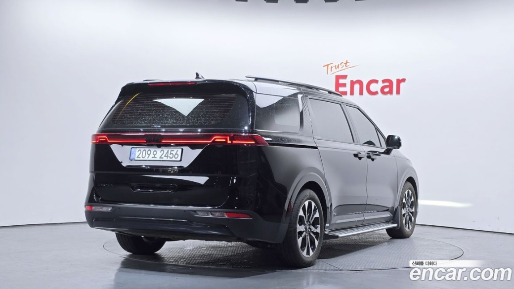 Kia Carnival 9-Seater Signature, 2022