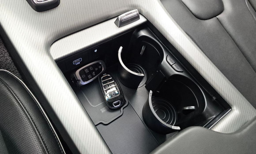 Hyundai Palisade Diesel 2.2 2WD, 2024
