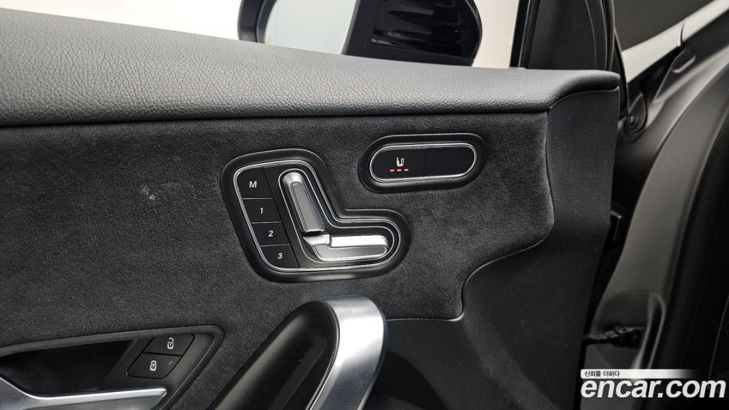 Mercedes-Benz A-Class AMG A45 4MAITC+ Hatchback, 2022