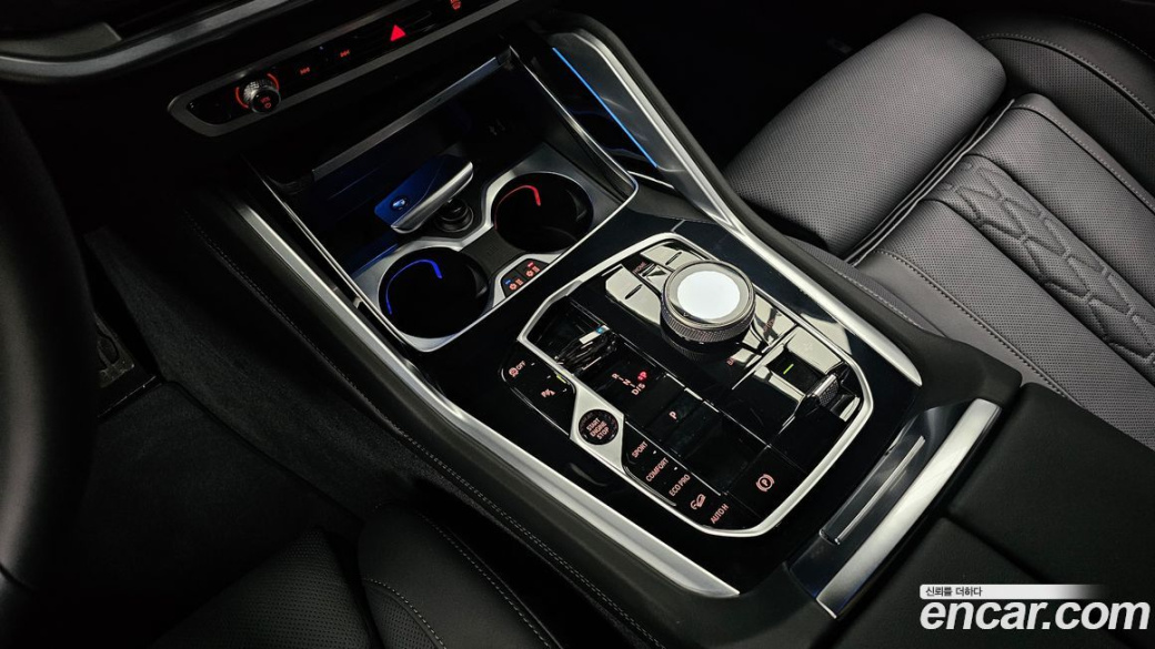BMW X6 xDrive40i M Sport, 2025