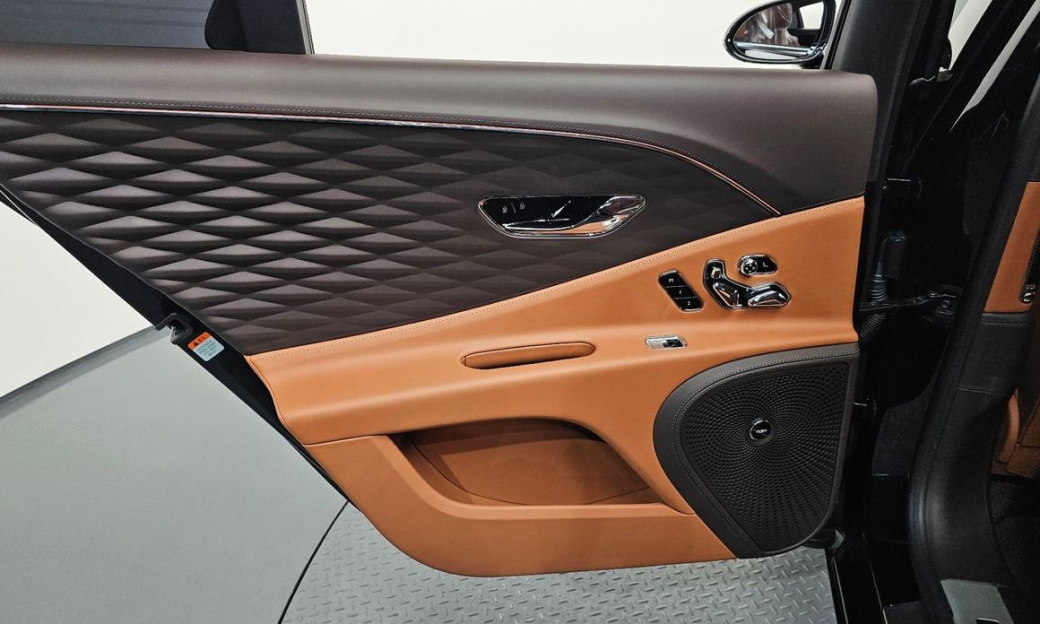 Bentley Flying Spur 4.0, 2022